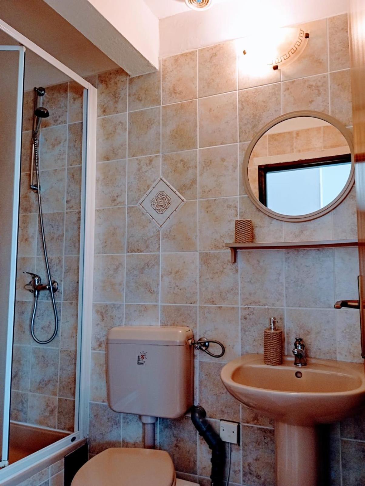 Rooms Helena Krk Town Kültér fotó